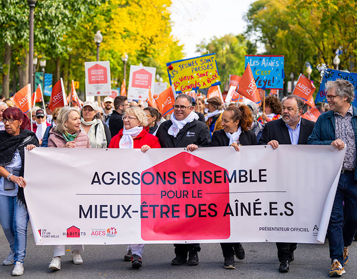 Journée internationale des personnes aînées – grand succès des marches « Agissons ensemble pour le mieux-être des aîné.e.s », tenues simultanément à Montréal et à Québec